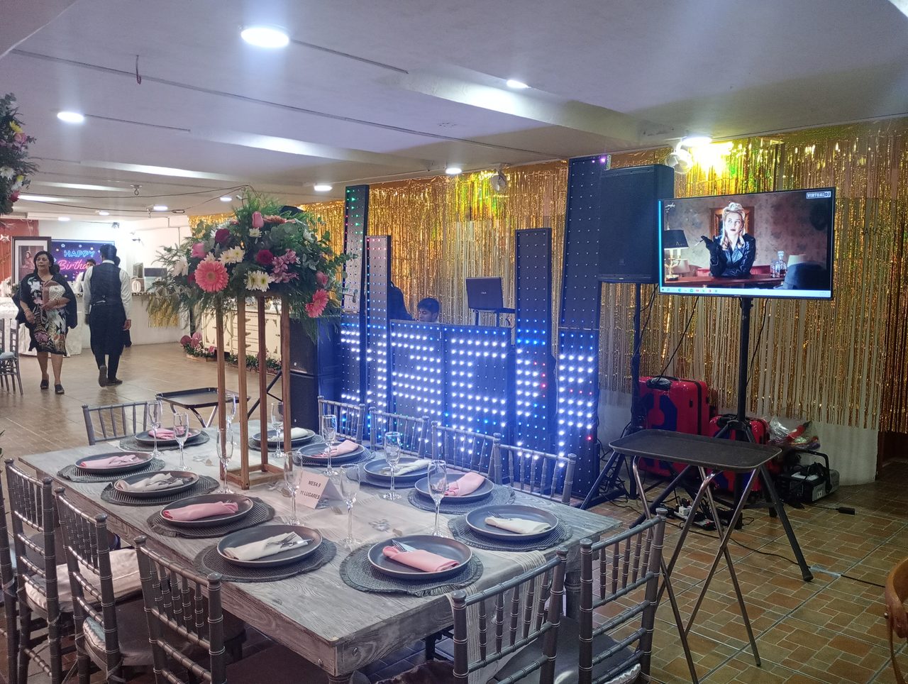 Montaje de salón para XV años